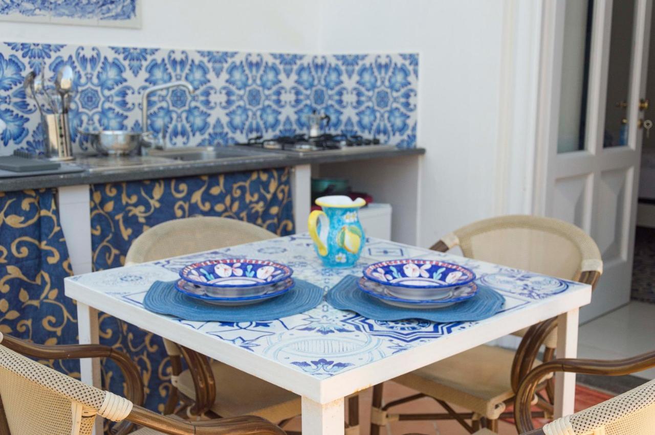 Il Veliero B&B Charming Rooms Anacapri  Exteriör bild
