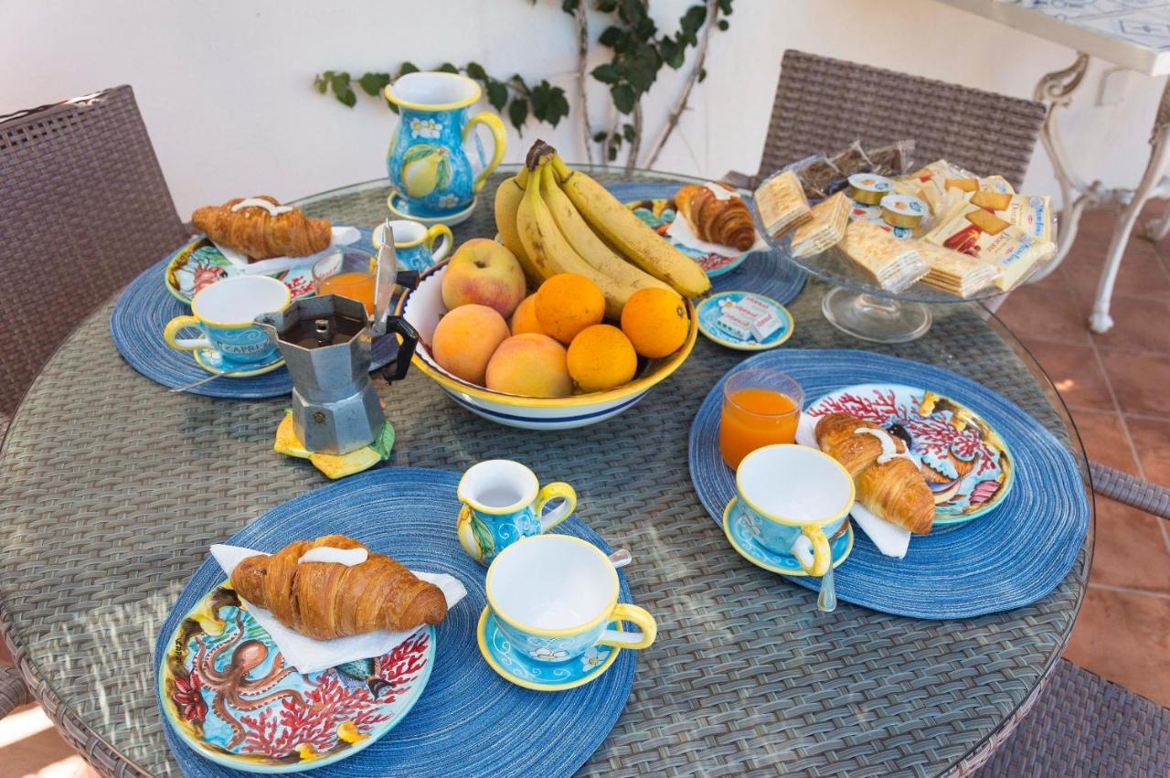 Il Veliero B&B Charming Rooms Anacapri  Exteriör bild